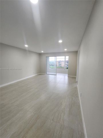 2781 N Pine Island Road 302, Sunrise, FL 33322