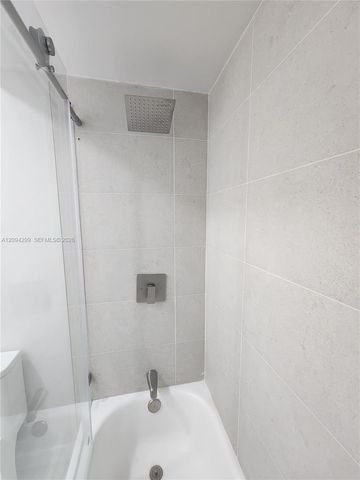 2781 N Pine Island Road 302, Sunrise, FL 33322