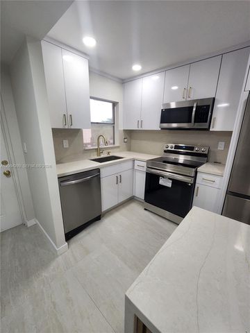 2781 N Pine Island Road 302, Sunrise, FL 33322