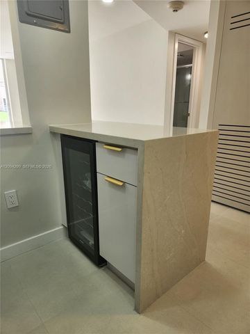 2781 N Pine Island Road 302, Sunrise, FL 33322
