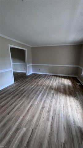 103 Shallow Lagoon DR, Yorktown, VA 23693