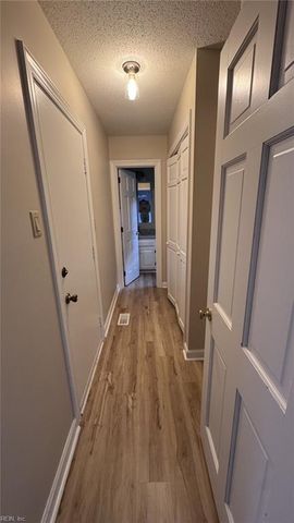 103 Shallow Lagoon DR, Yorktown, VA 23693