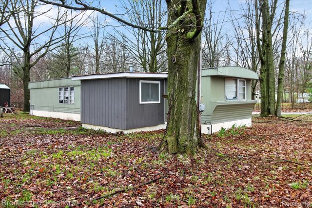 7291 Birch Avenue, Martiny Township, MI 49332