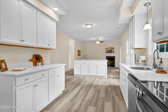 159 Aberdeen Lane, Jacksonville, NC 28540