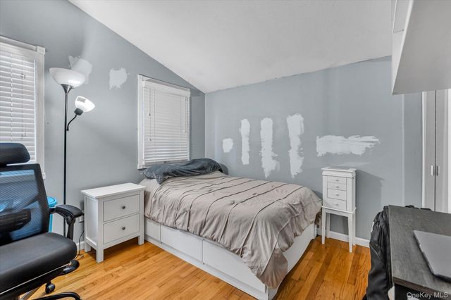 170 W 9th Street, Deer Park, NY 11729
