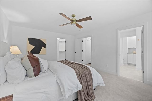 10426 Alhambra Street, Overland Park, KS 66207