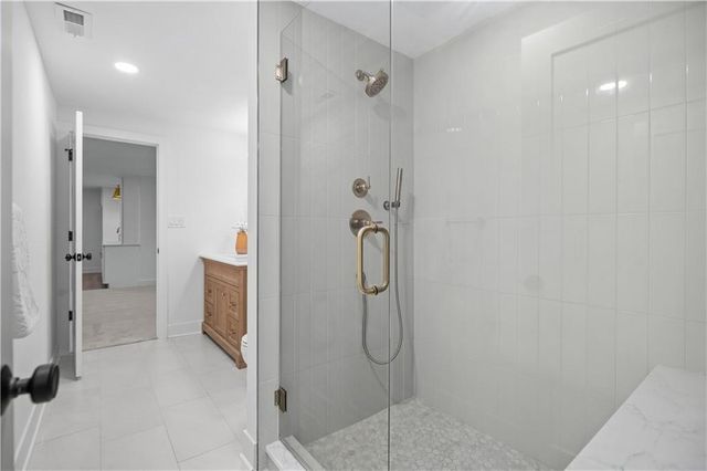 10426 Alhambra Street, Overland Park, KS 66207