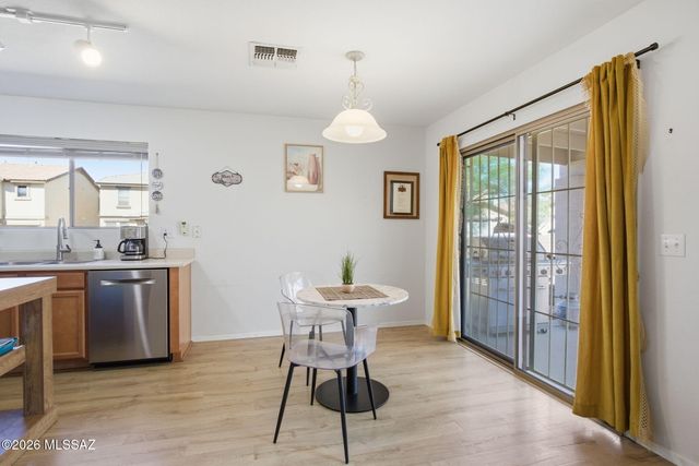 12886 N Desert Olive Drive, Oro Valley, AZ 85755