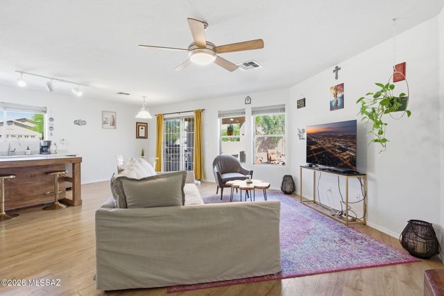 12886 N Desert Olive Drive, Oro Valley, AZ 85755