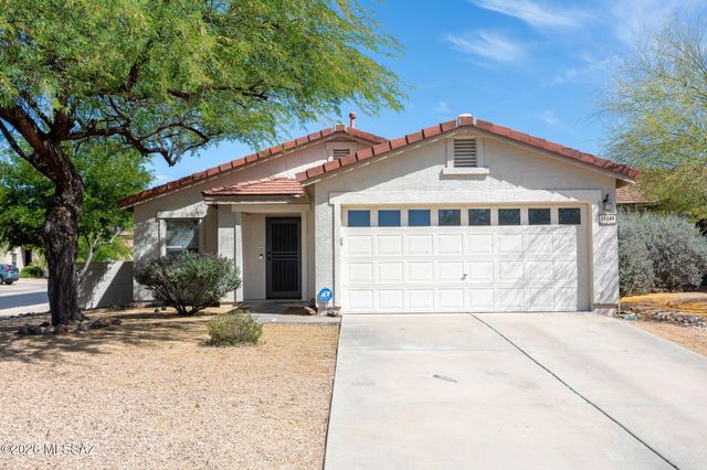 12886 N Desert Olive Drive, Oro Valley, AZ 85755