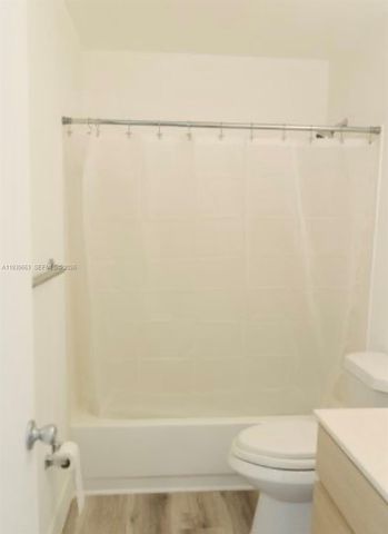 8287 SW 128th St 210, Pinecrest, FL 33156