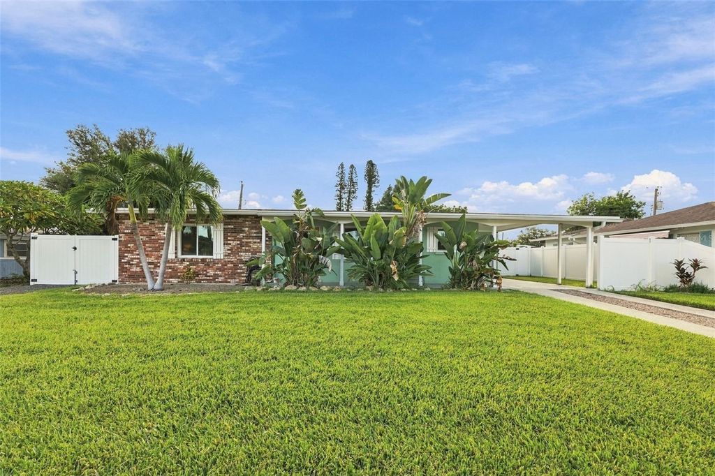 4103 52ND STREET COURT W, BRADENTON, FL 34209 — exterior