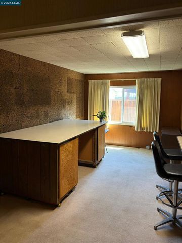 165 Linda Vista Ave, Pittsburg, CA 94565