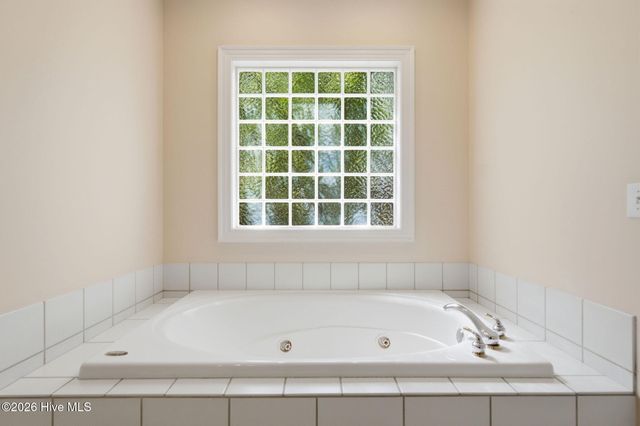 4912 Lake Renaissance Circle, Wilmington, NC 28409