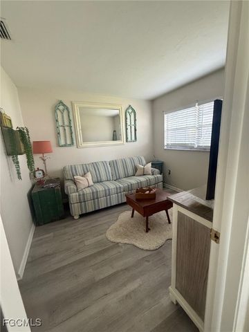 823 Courtington LN 1, Fort Myers, FL 33919