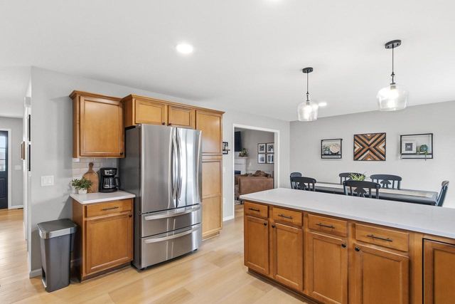 2028 Sandhill Drive, Prairie Du Sac, WI 53578