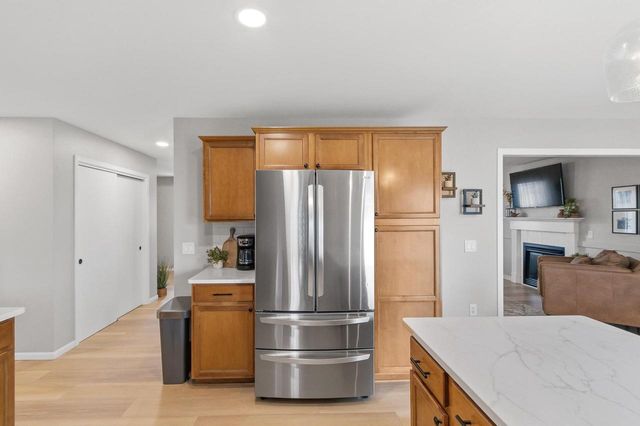 2028 Sandhill Drive, Prairie Du Sac, WI 53578