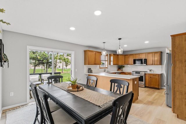 2028 Sandhill Drive, Prairie Du Sac, WI 53578