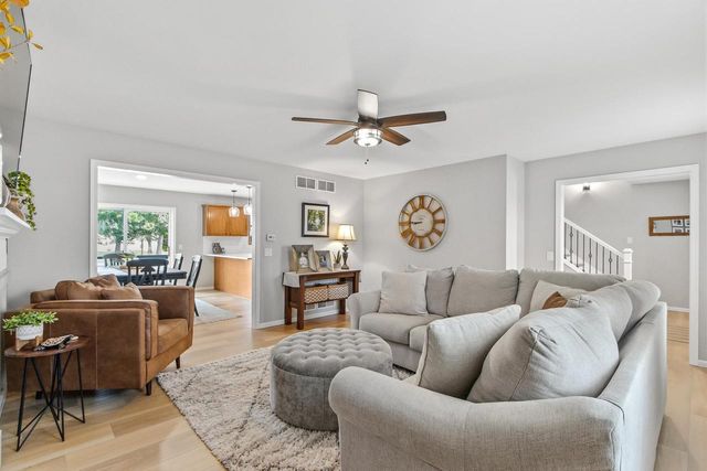 2028 Sandhill Drive, Prairie Du Sac, WI 53578