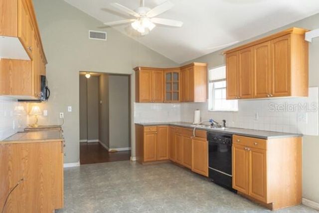 58 KANKAKEE TRAIL, Palm Coast, FL 32164