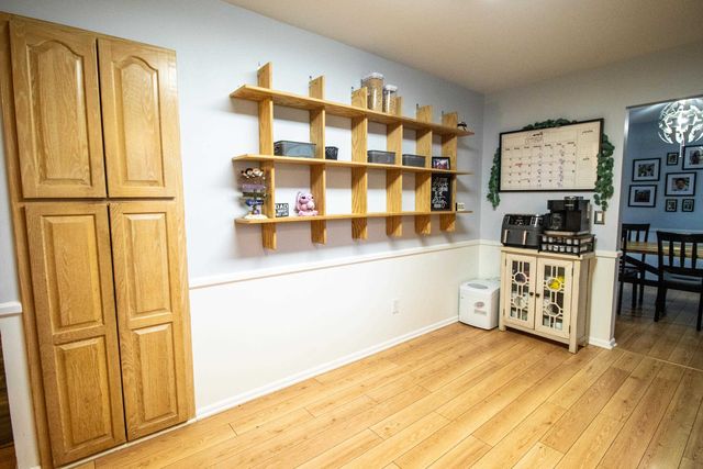 2371 Pineview Court, Flint Twp, MI 48433