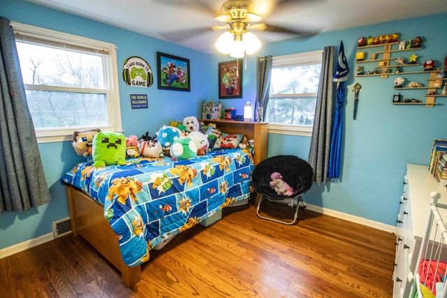 2371 Pineview Court, Flint Twp, MI 48433