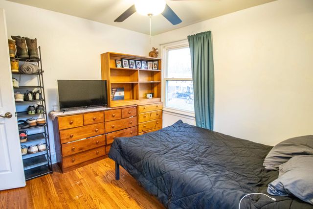 2371 Pineview Court, Flint Twp, MI 48433