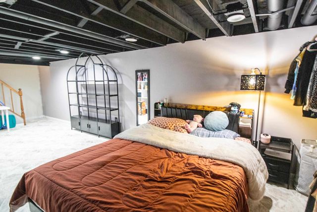 2371 Pineview Court, Flint Twp, MI 48433