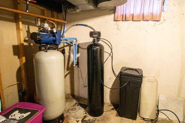 2371 Pineview Court, Flint Twp, MI 48433