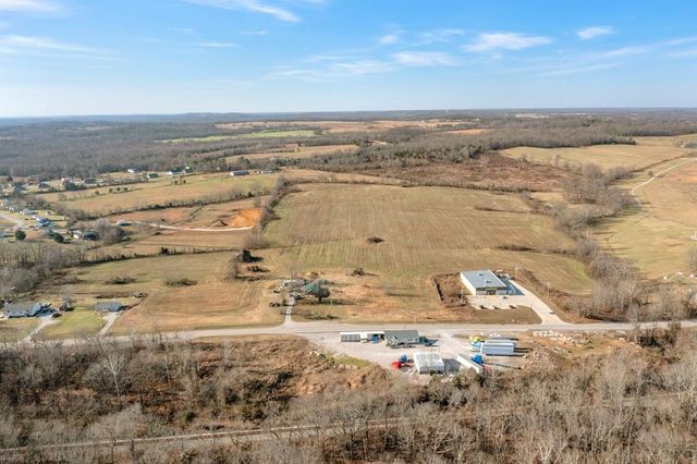 000 Madisonville, Hopkinsville, KY 42240