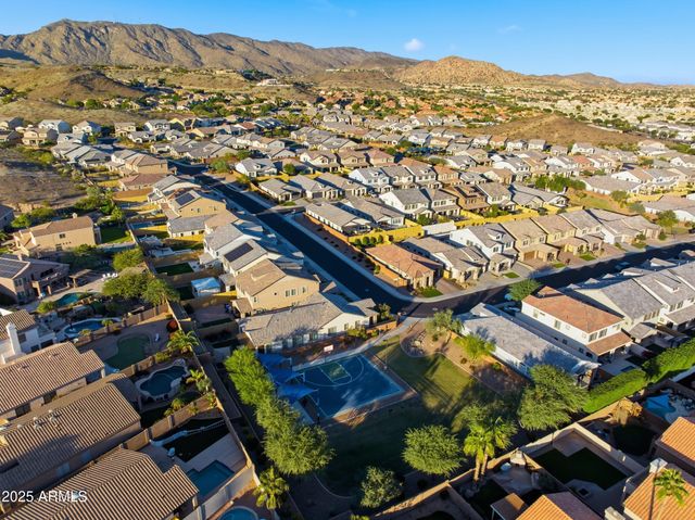 630 E Deer Creek Road, Phoenix, AZ 85048