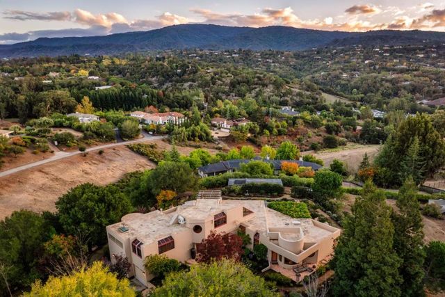 14300 Saddle Mountain Drive, Los Altos Hills, CA 94022