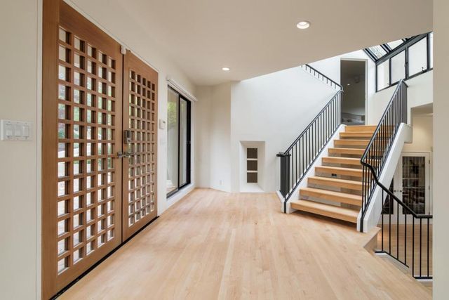 14300 Saddle Mountain Drive, Los Altos Hills, CA 94022