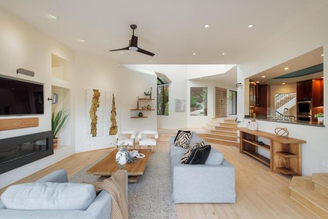 14300 Saddle Mountain Drive, Los Altos Hills, CA 94022