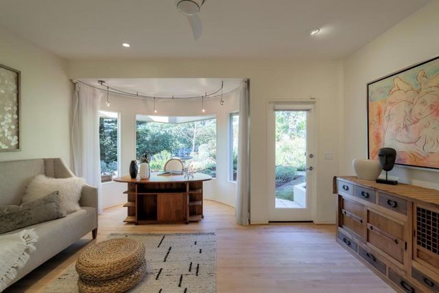 14300 Saddle Mountain Drive, Los Altos Hills, CA 94022