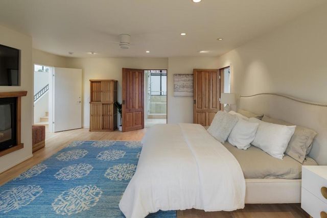 14300 Saddle Mountain Drive, Los Altos Hills, CA 94022