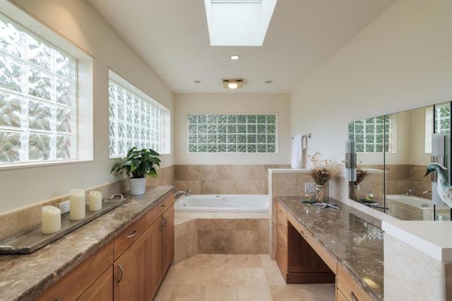 14300 Saddle Mountain Drive, Los Altos Hills, CA 94022