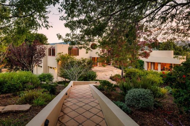 14300 Saddle Mountain Drive, Los Altos Hills, CA 94022