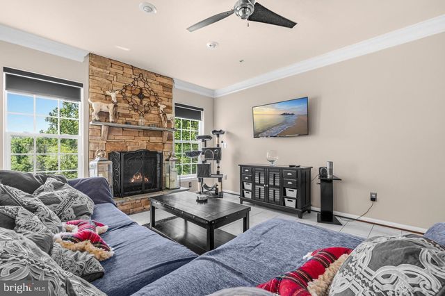 2806 PUMPKIN ST, Clinton, MD 20735