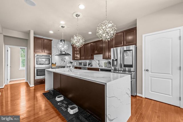 2806 PUMPKIN ST, Clinton, MD 20735