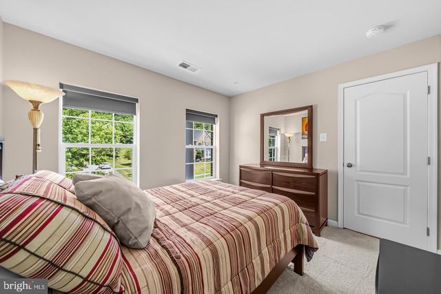 2806 PUMPKIN ST, Clinton, MD 20735