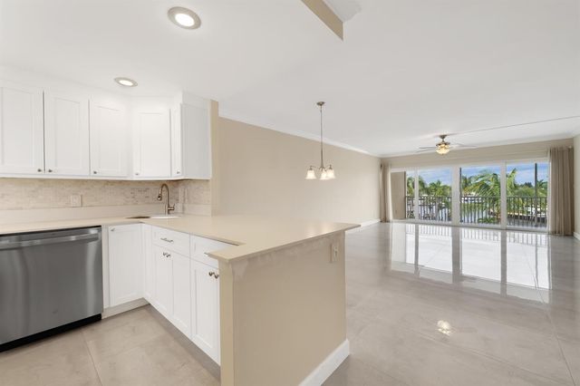 400 N FEDERAL Highway 408, Deerfield Beach, FL 33441