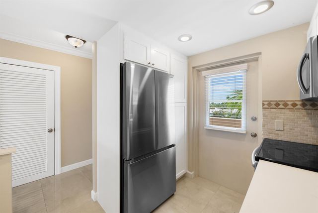 400 N FEDERAL Highway 408, Deerfield Beach, FL 33441