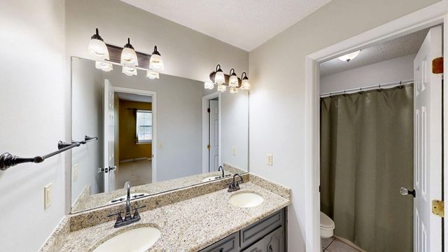 108 Melissa Lane, Headland, AL 36345