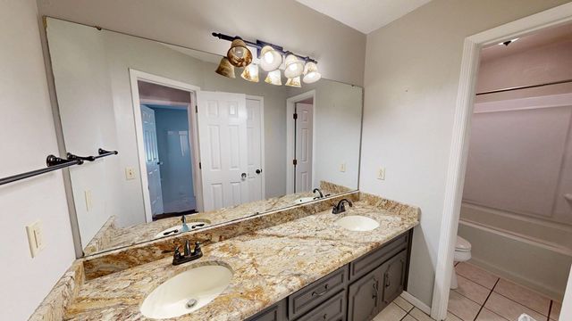 108 Melissa Lane, Headland, AL 36345