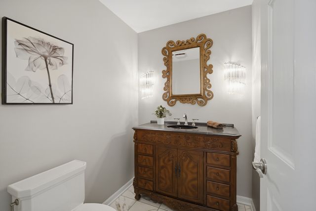 406 Woodley Woods, Winnetka, IL 60093