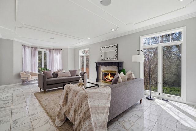 406 Woodley Woods, Winnetka, IL 60093