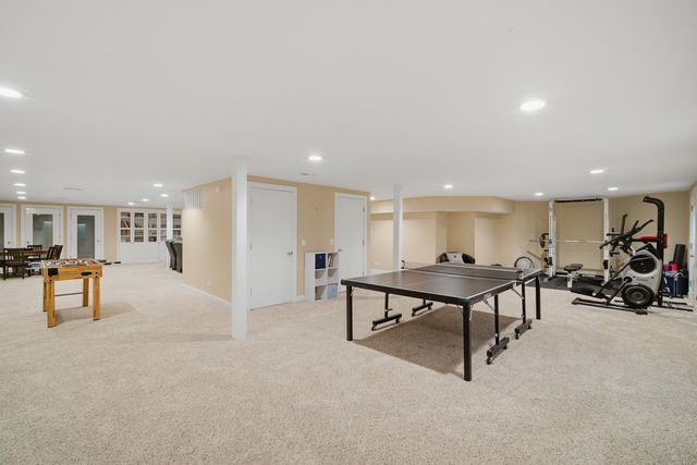 406 Woodley Woods, Winnetka, IL 60093