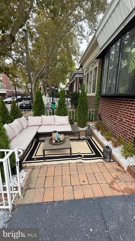 549 E CHELTENHAM AVE, Philadelphia, PA 19120