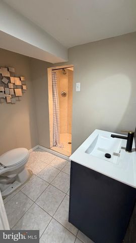 549 E CHELTENHAM AVE, Philadelphia, PA 19120